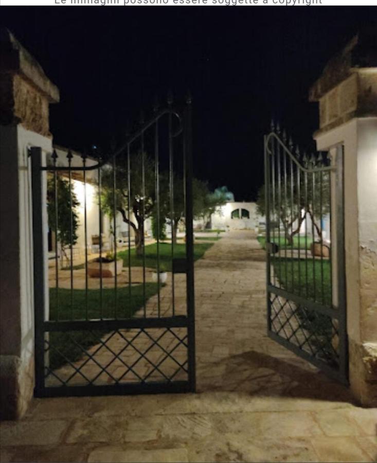 Room In Bb - Stunning Quadruple Room In Ancient Masseria Near The Sea In A Quiet Olive Trees Ostuni Bagian luar foto